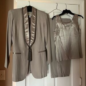Joseph Ribkoff 3 piece suit